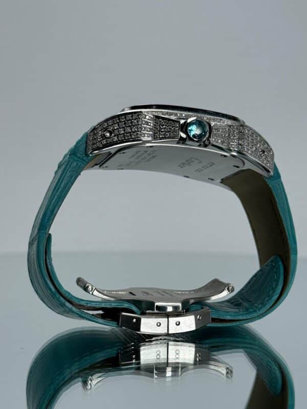 Geschlossene Cartier Santos 100XL iced Out mit Türkisem Lederarmband
