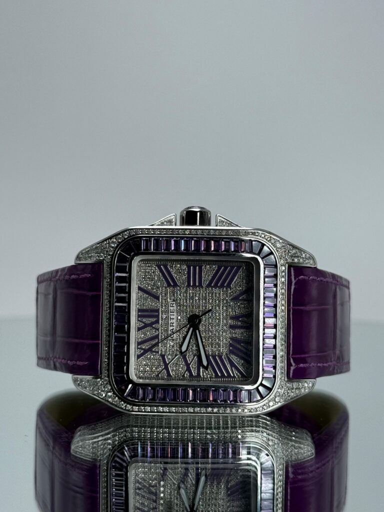 Cartier Santos 100XL iced Out mit violettem Lederarmband
