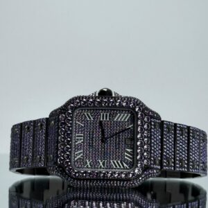 Black Cartier Santos iced Out mit violetten Lab Saphiren