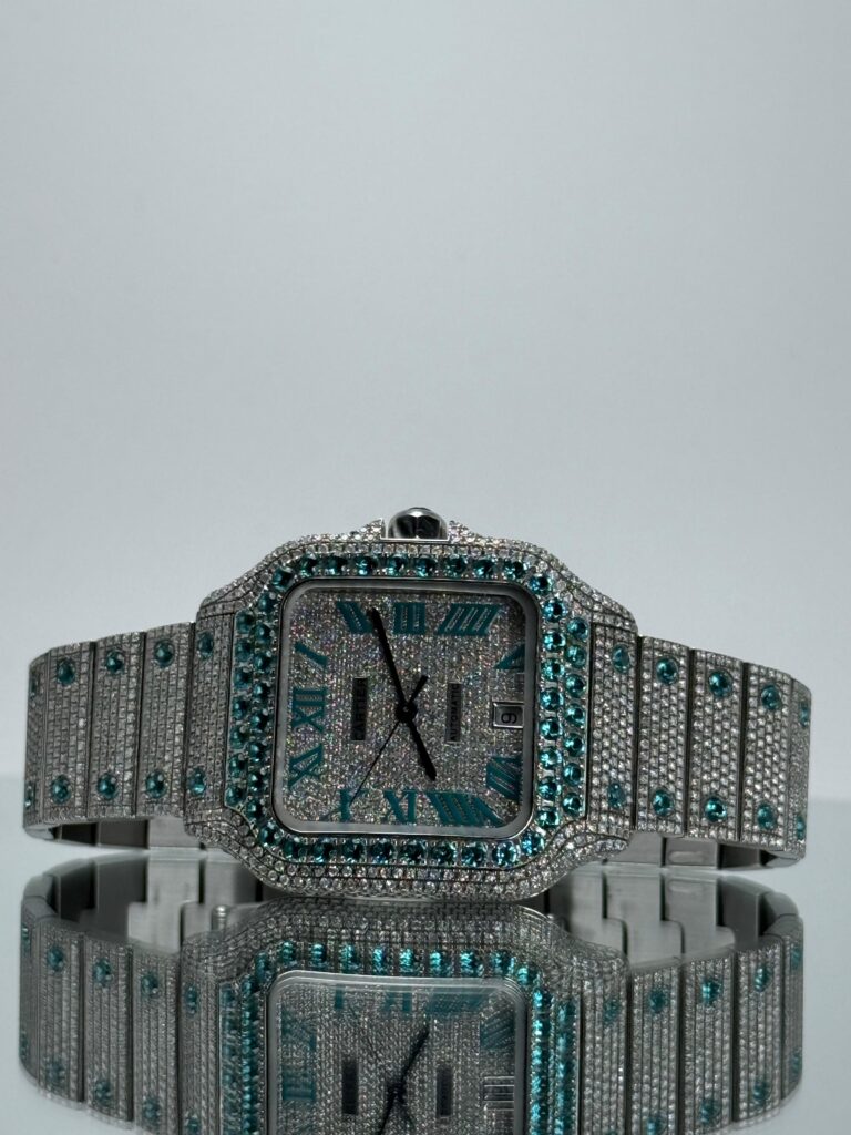 Cartier Santos iced Out mit Tiffiny Steinen besetzter Kranz